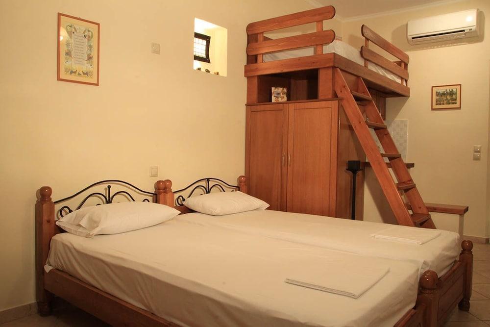Aigiali Rooms Limnos  Exterior photo